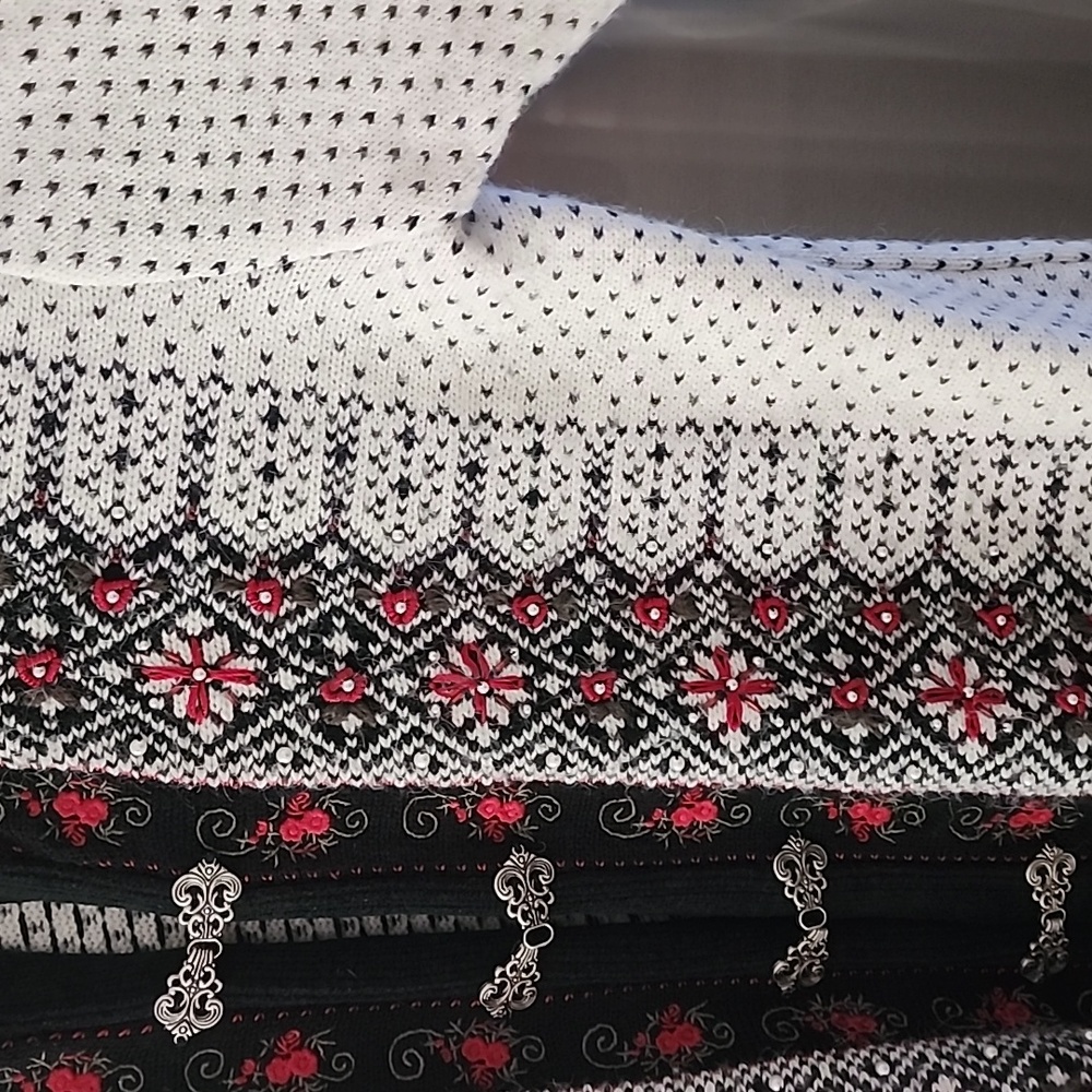 Koret Petites Cardigan sweater, Size SP - Picture 11 of 11